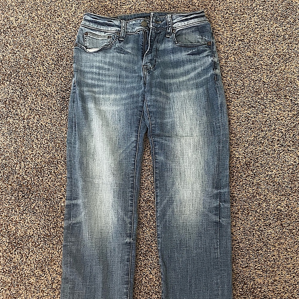 American eagle straight slim jeans 28x32